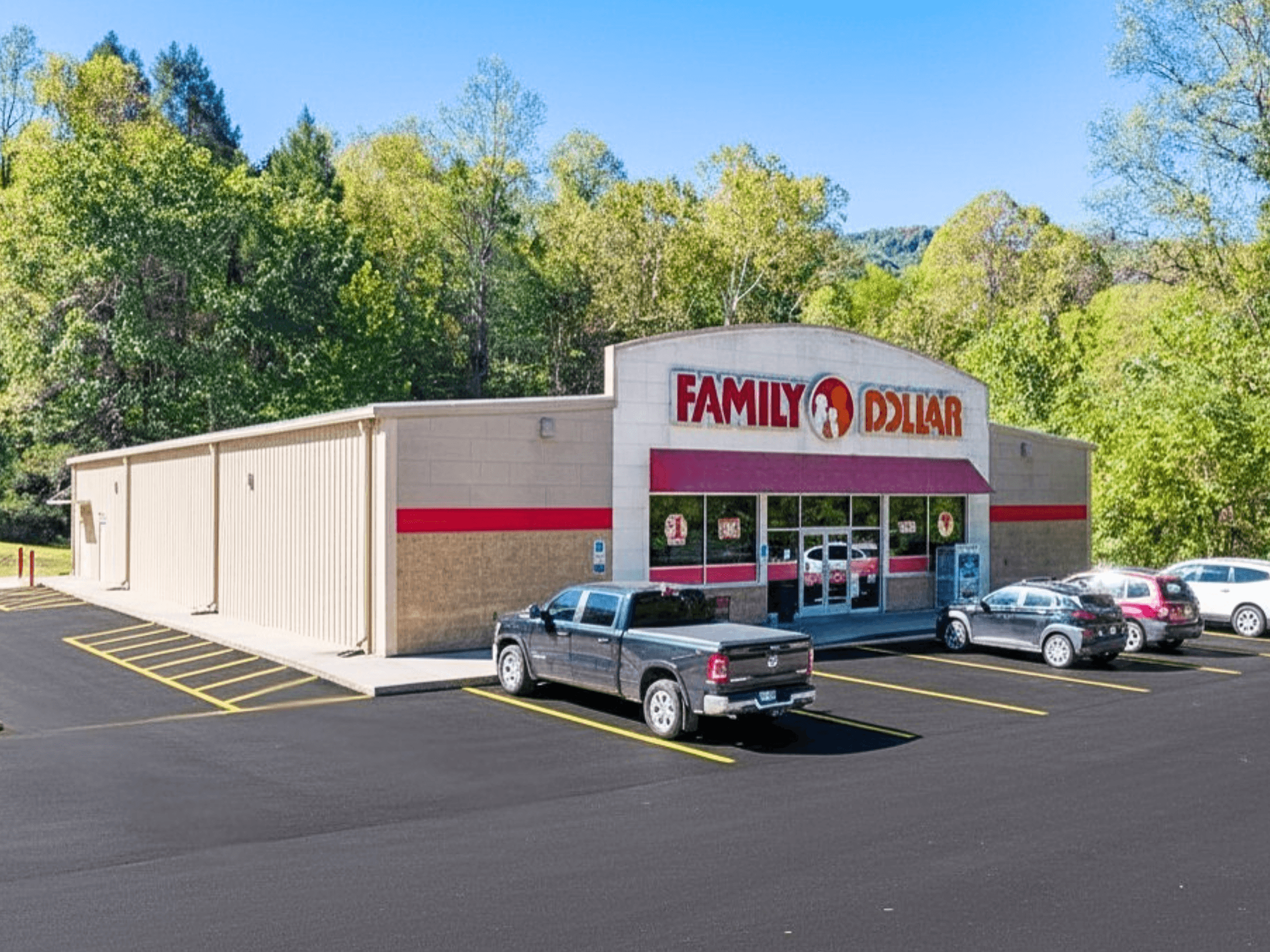 Family Dollar — image 1 of 3