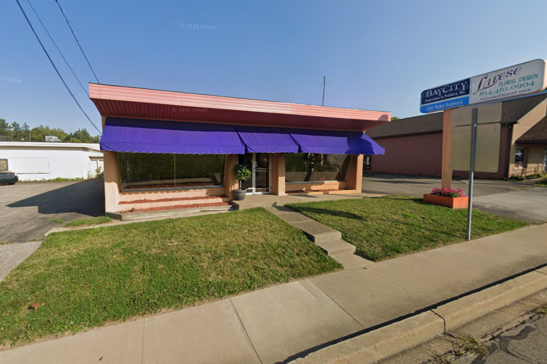 Single Tenant Floral Shop